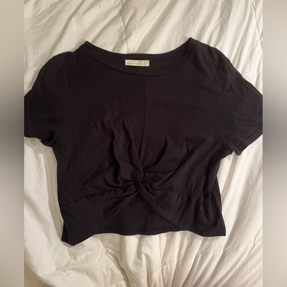 Michelle by comune large black tee